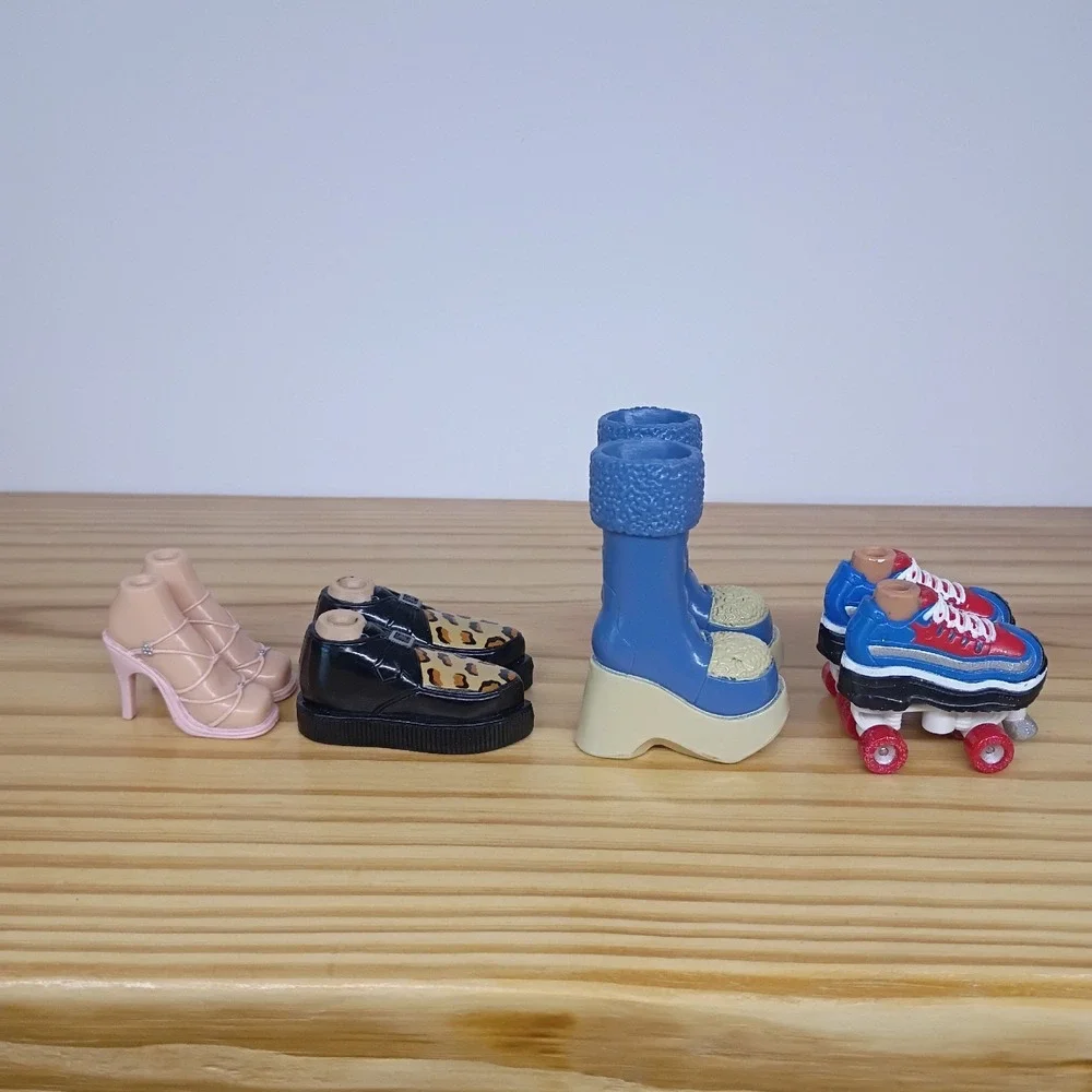 Bratz vintage dolls